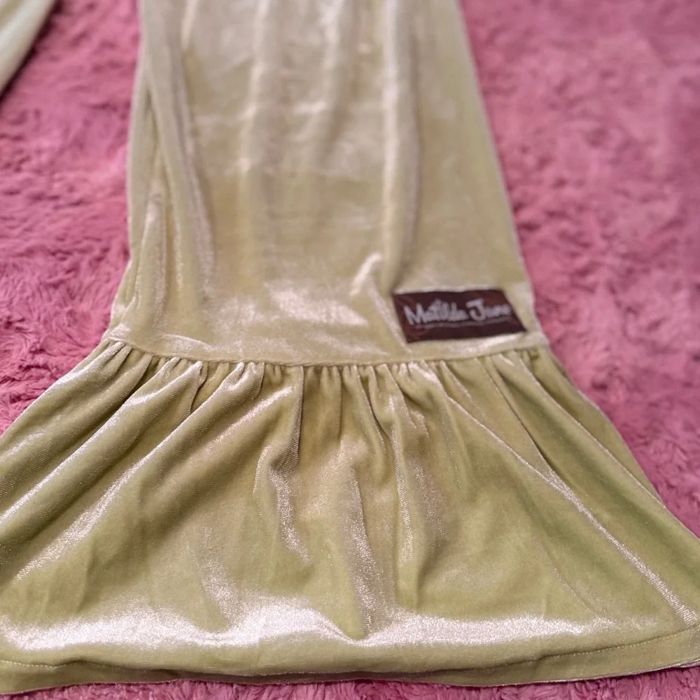 Matilda Jane Velvet‎ Ruffle Flare Pants Girls Size 12 Light Green Sparkle